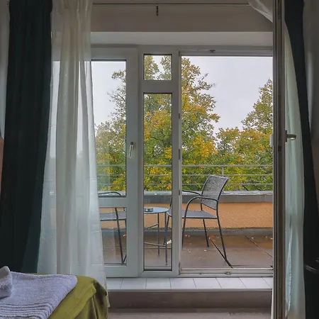 Appartement K-units: Roter Loewe - Nahes Lübeck